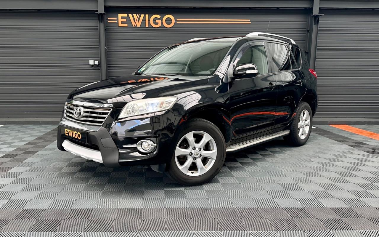 Toyota RAV4 2.2 D4D 150 LOUNGE 4X2