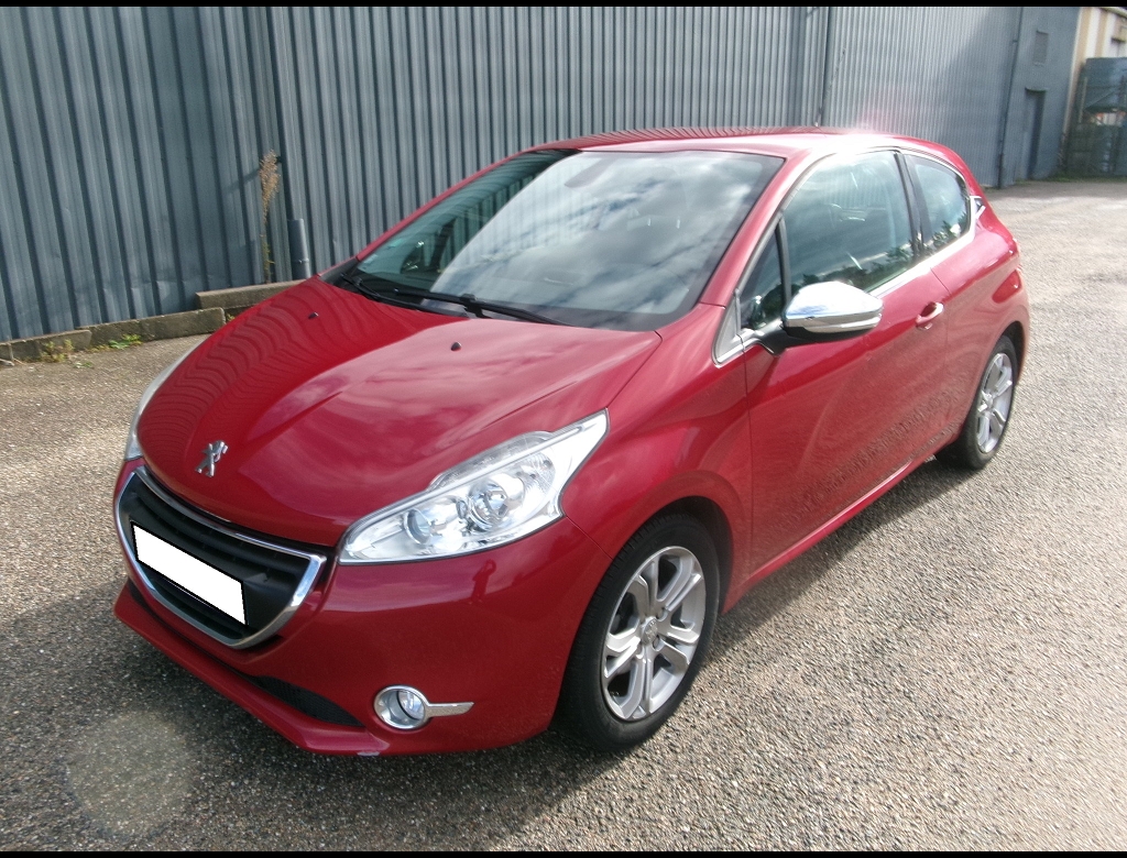 Peugeot 208 - PTECH 110 ALLURE BVM