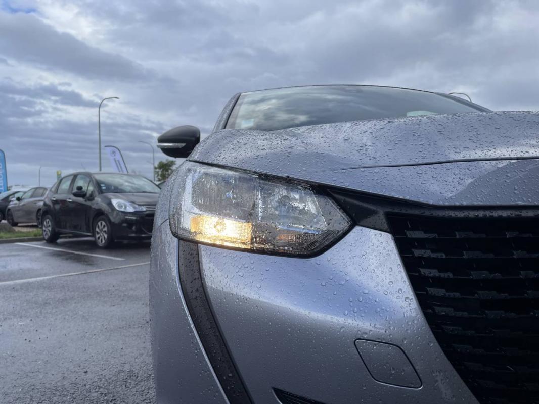 Peugeot 208 - II PureTech 75 S&amp;S Like