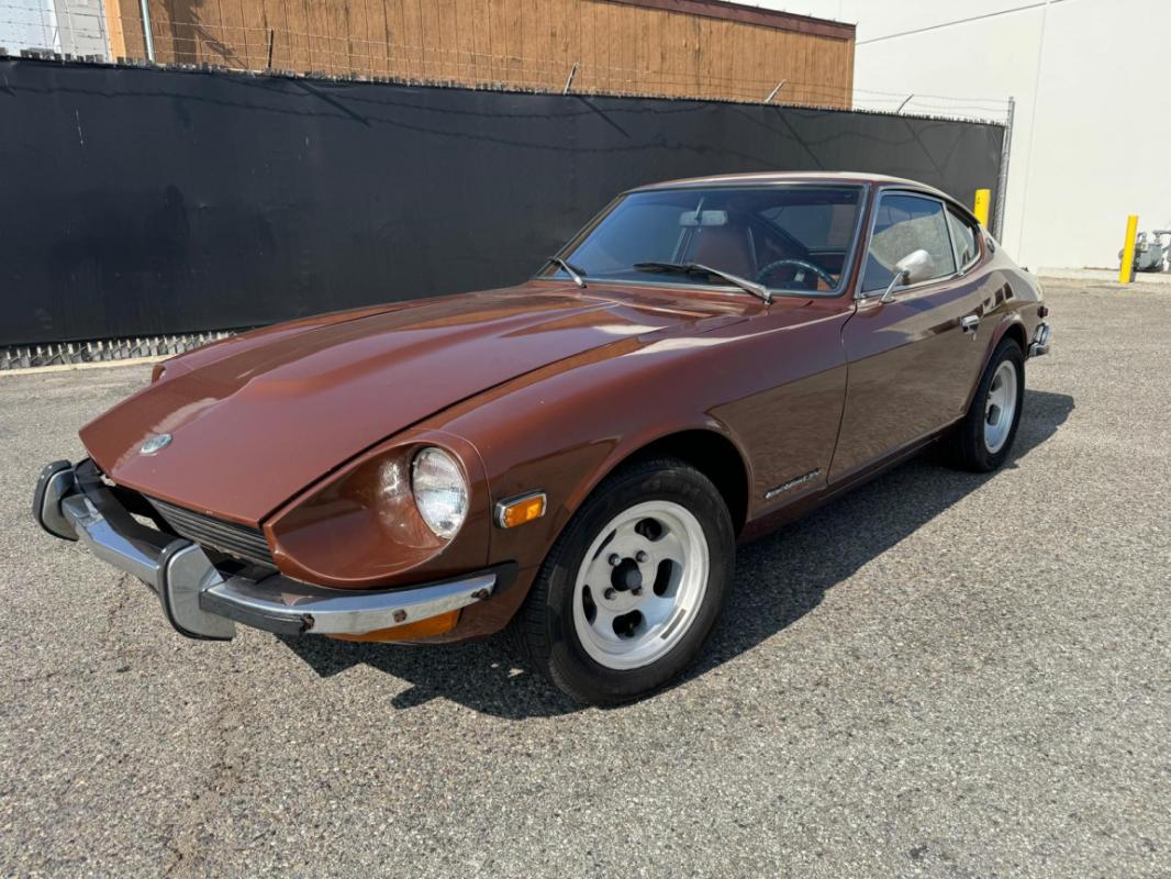 Datsun 240 z 2.4 150ch marron 1973