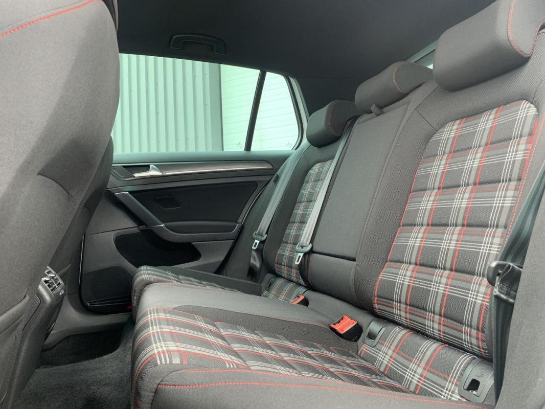 Volkswagen Golf - VII 230 CH GTI PERFORMANCE - GARANTIE 6 MOIS