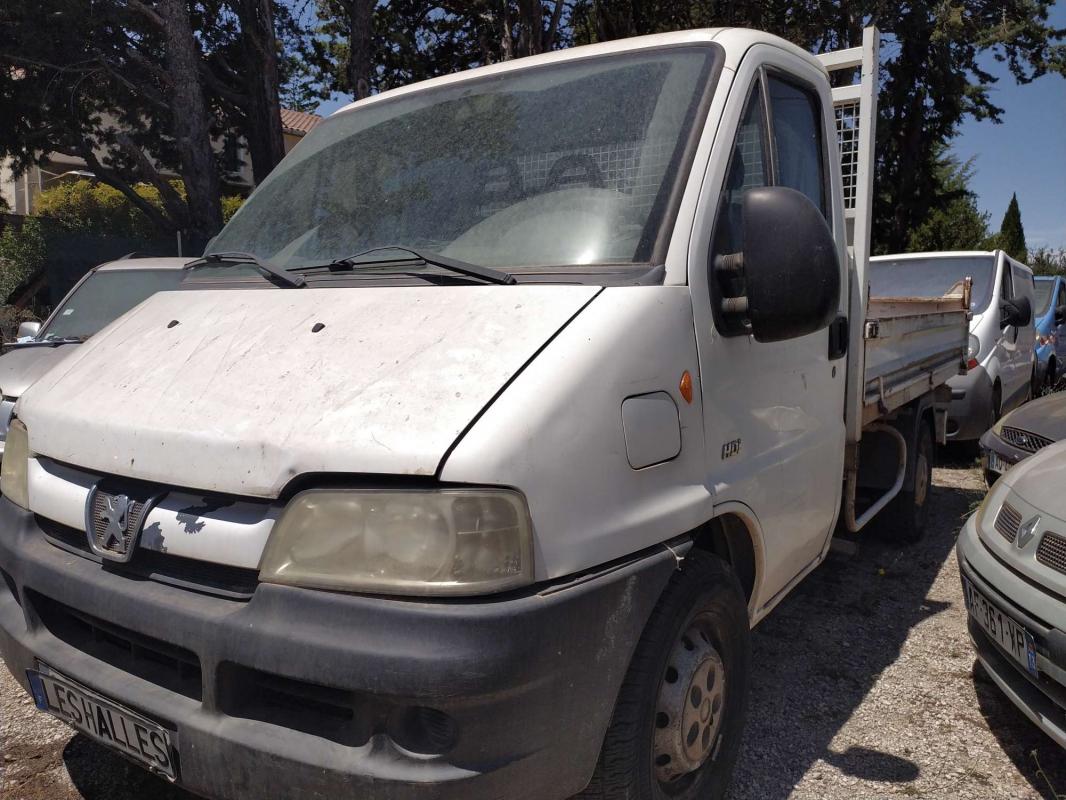 Peugeot Boxer - II 2,2 HDI TRIBENNE