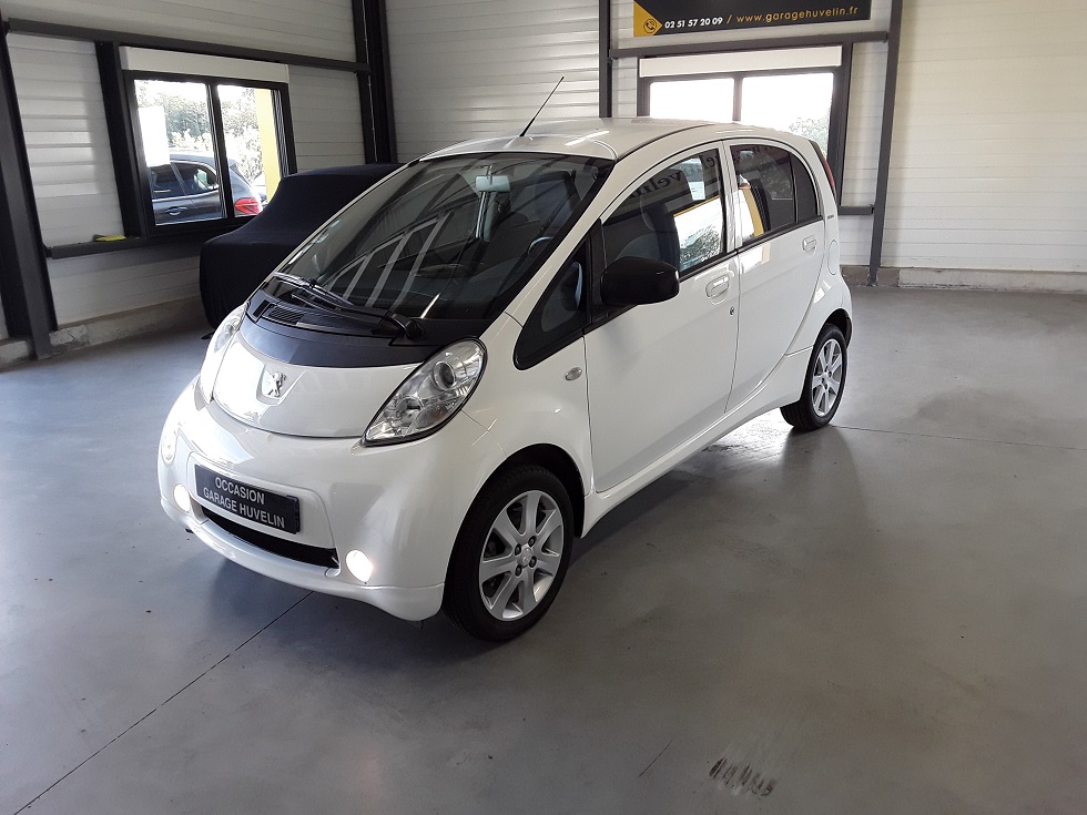 PEUGEOT ION - ELECTRIQUE 67 CH 14.5 KWH (2012)