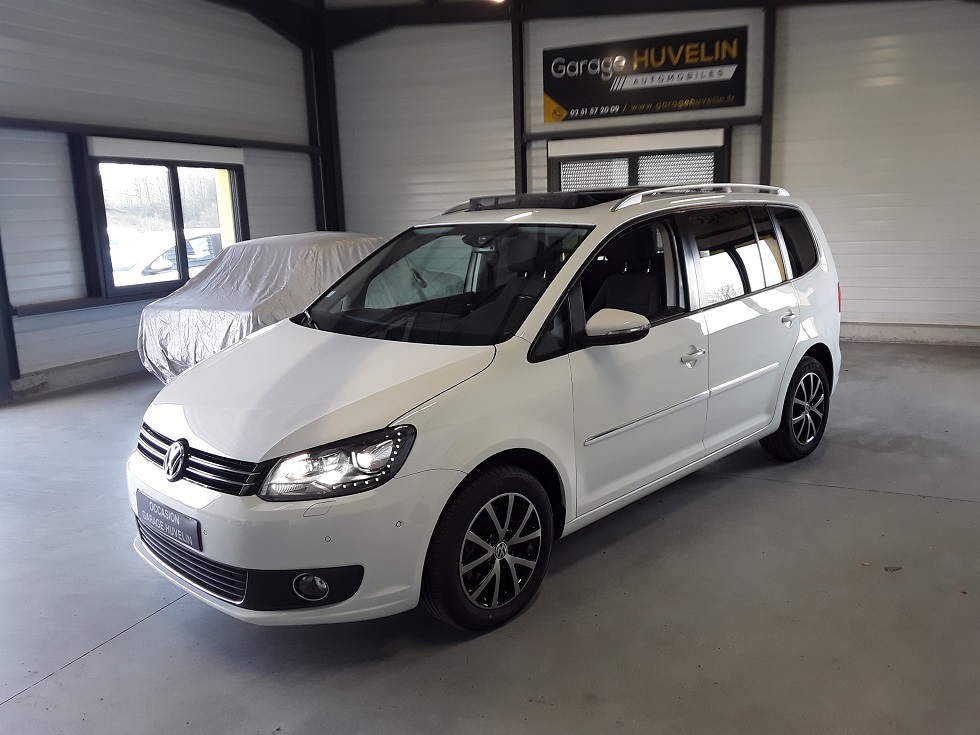 VOLKSWAGEN TOURAN - 2.0 TDI 140 CV CARAT BV6 7 PLACES (2014)