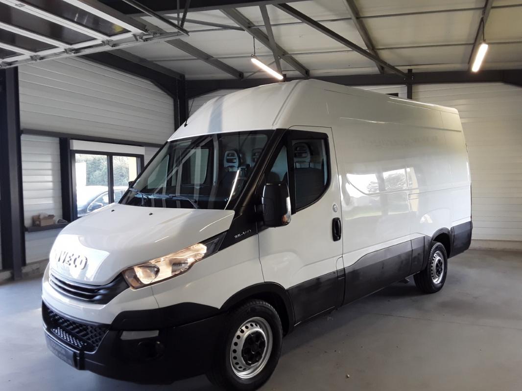IVECO DAILY - 35S14 12 M3 2.3 140 CV BV6 L3H2 (2018)