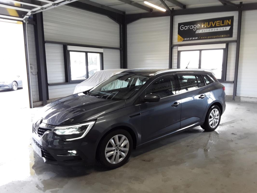 RENAULT MÉGANE ESTATE - IV 1.3 TCE 140 CV BUSINESS EDC 7 (2020)