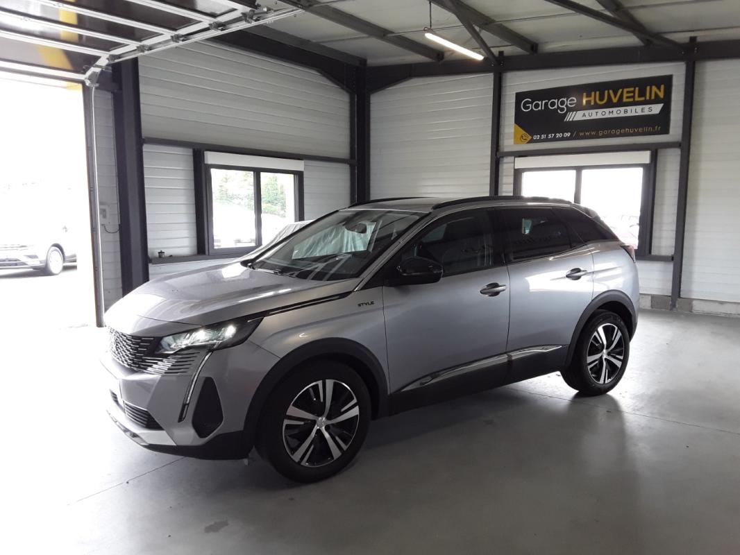 Peugeot 3008 - 1.5 BLUEHDI 130 CV STYLE EAT8
